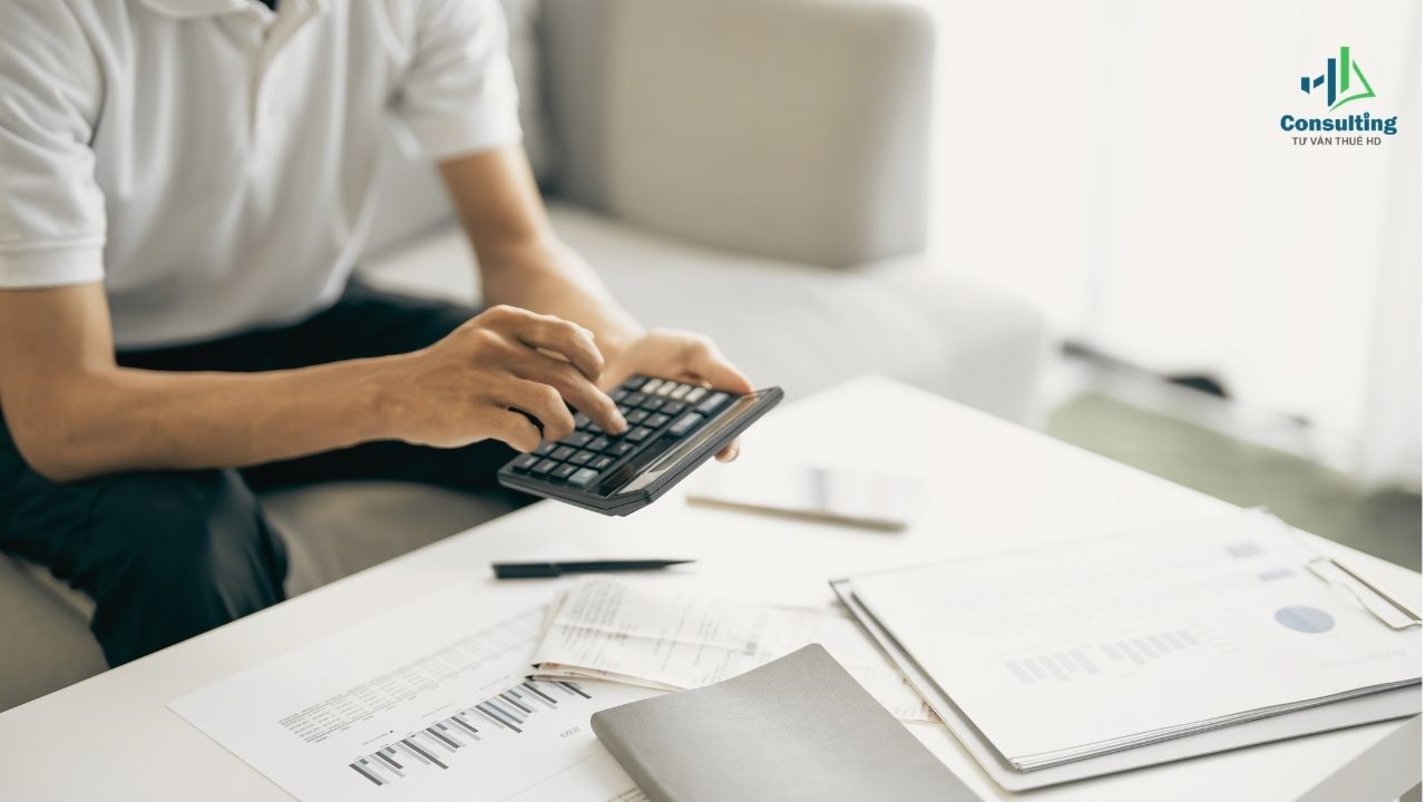 Trường hợp nào cá nhân cư trú tự quyết toán thuế TNCN với cơ quan thuế? Trường hợp nào cá nhân cư trú tự quyết toán thuế TNCN với cơ quan thuế?