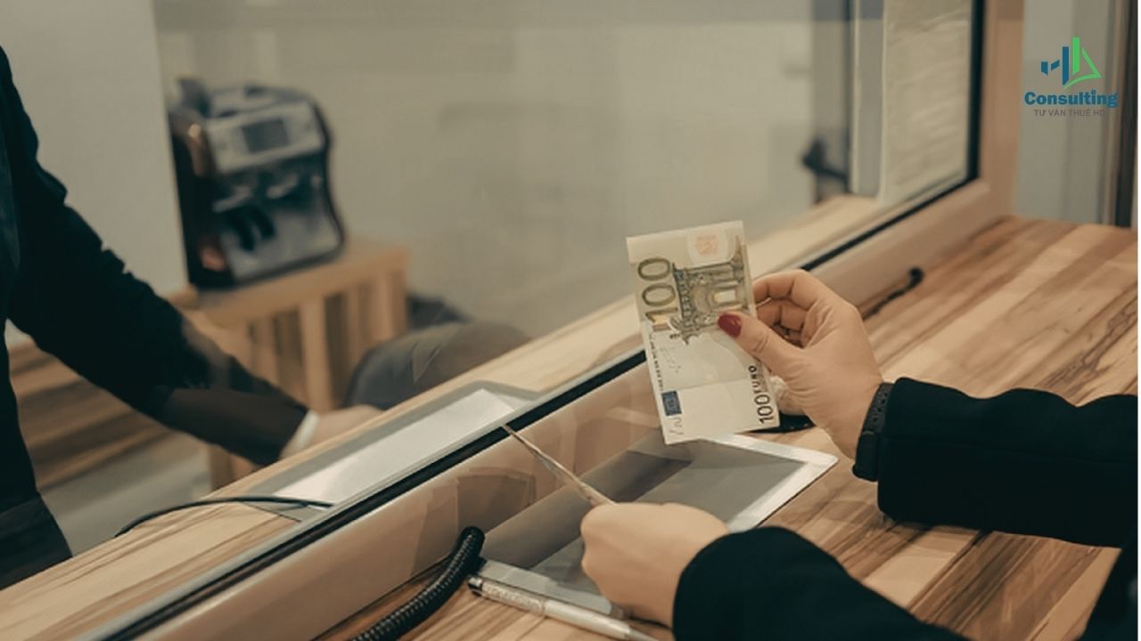 Tiền lãi gửi ngân hàng có tính thuế TNDN không? Doanh nghiệp cần biết gì? Tiền lãi gửi ngân hàng có tính thuế TNDN không? Doanh nghiệp cần biết gì?